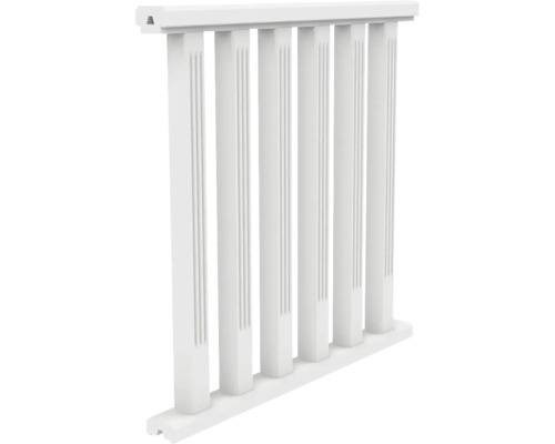 Vitt staketelement för utomhusbruk.