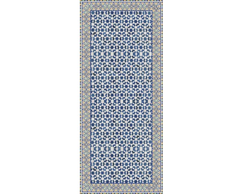 Kakelmatta med blått geometriskt mönster