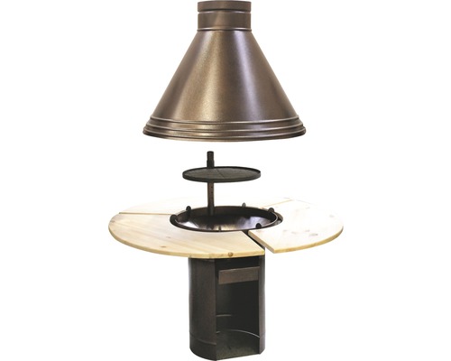 Grillkamin med vedförvaring och rökkanal