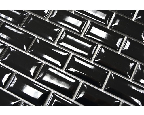 Mosaikplattor i tunnelbanestil