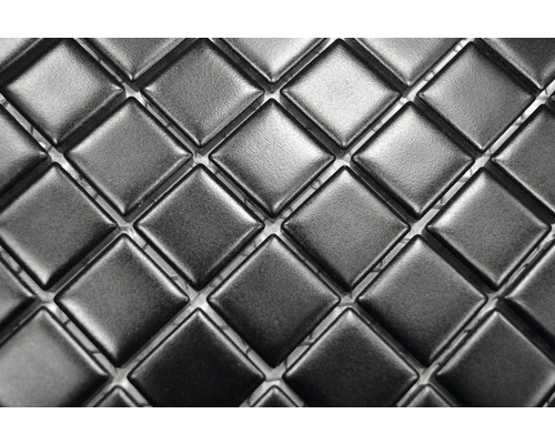 Närbild av fyrkantiga mosaikplattor