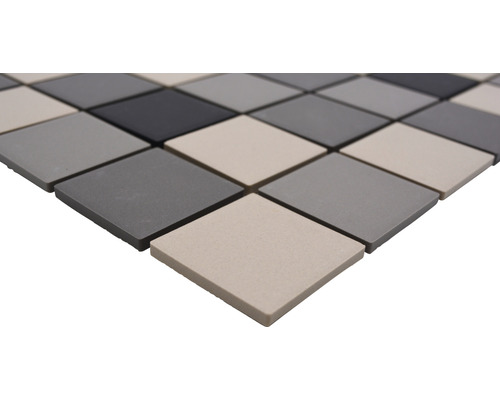 Mosaikplattor av keramik