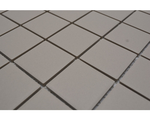 Fyrkantiga mosaikplattor av keramik