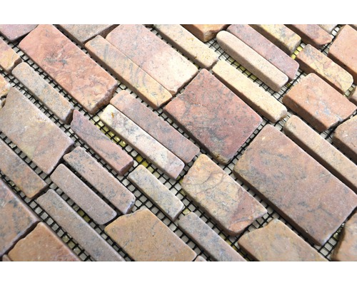 Mosaikplatta av natursten