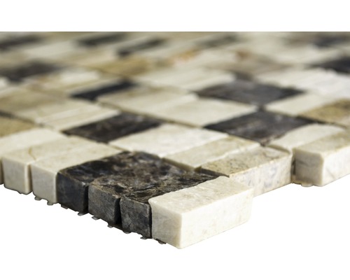 Mosaikplattor av natursten