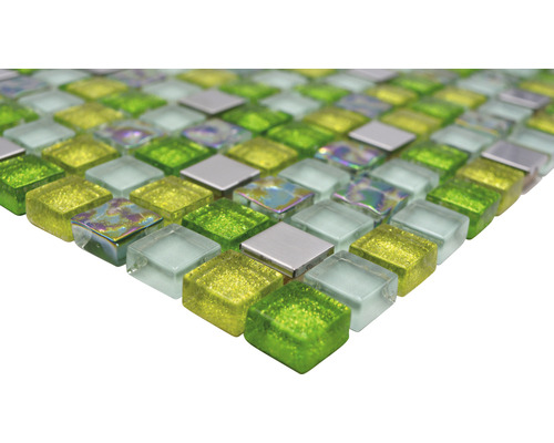 Mosaikplatta med fyrkantiga glasstenar i olika nyanser