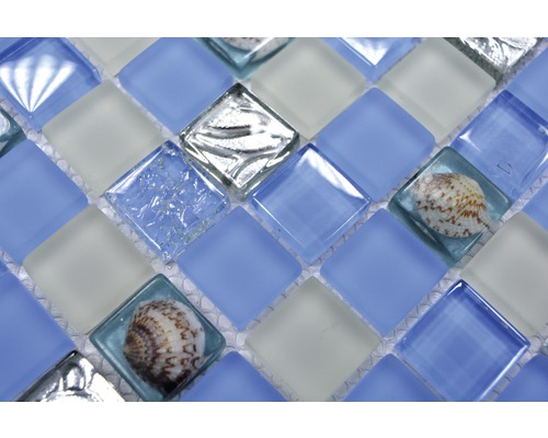 Mosaikplatta med glas- och snäckdekor