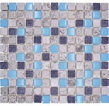 Mosaikplatta med fyrkantiga, dekorativa och glaselement.