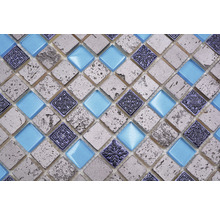 Mosaikplattor med glas-, sten- och dekorativa element