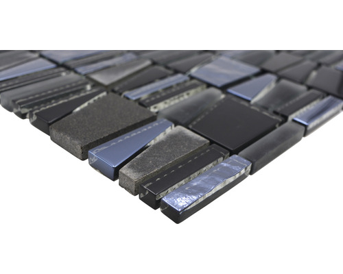 Mosaikplatta av glas och sten