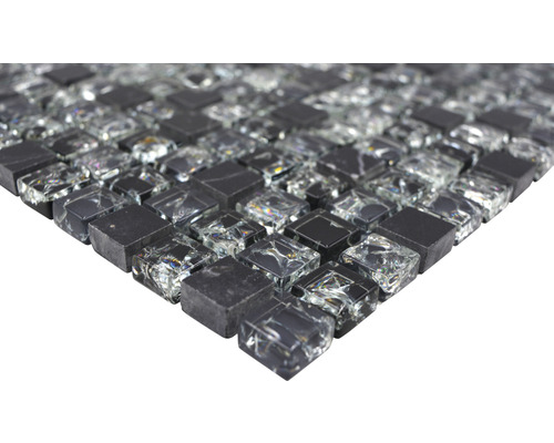 Mosaikplatta av glas och natursten