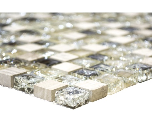 Mosaikplatta av glas och sten