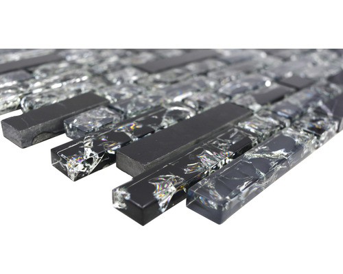 Mosaikplatta av glas och sten