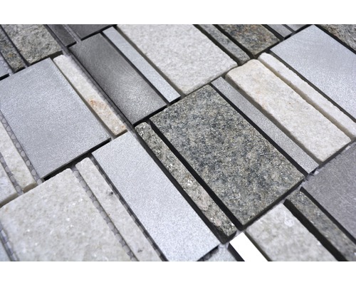 Mosaikplatta av stengods och natursten