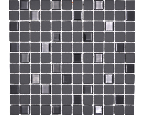 Mosaikplatta med kvadratiska element i olika gråtoner