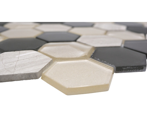 Sexkantig mosaikplatta av glas och sten