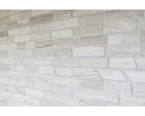 Väggplattor med stenutseende