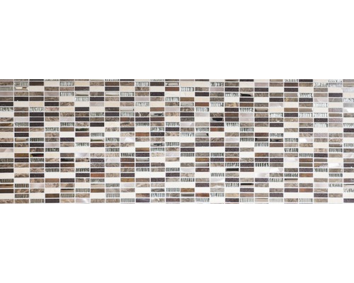 Mosaikplattor med rektangulära stenar i olika bruna nyanser