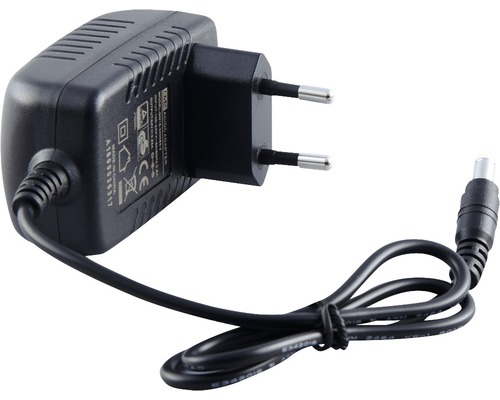 Strömförsörjning med kontakt och kabel