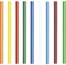 Set med flerfärgade plaststavar