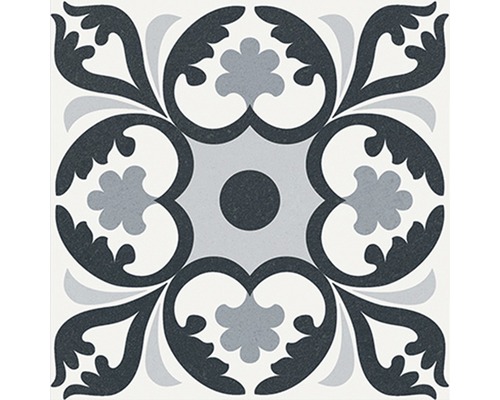 Dekorativ platta med ornamentalt mönster