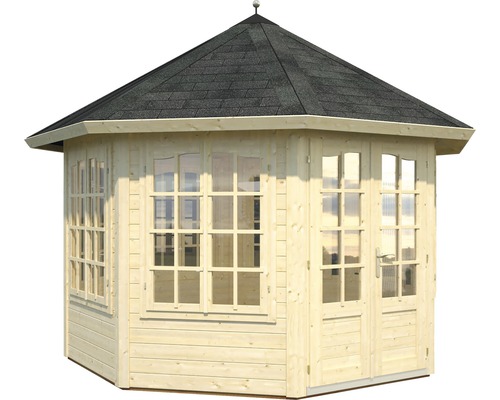 Åttkantig lusthus av trä med fönster och takspån