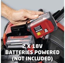 Sätta i ett Einhell 18 volts batteri i ett trädgårdsredskap. Batterier ingår ej.