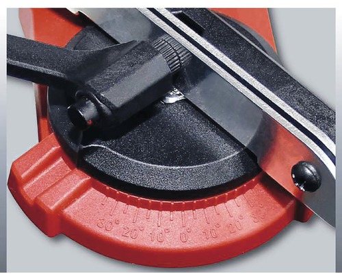 Detaljbild av en kakelskärare med vinkeljustering