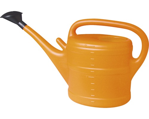 Orange vattenkanna med svart fäste