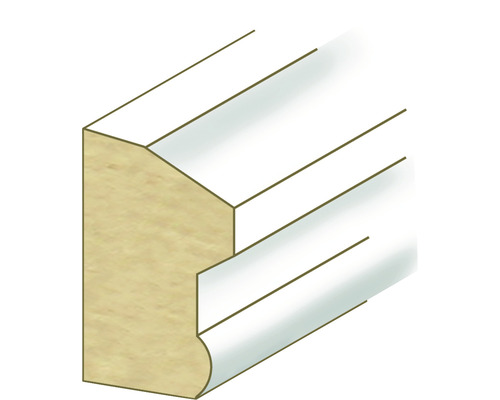 Profilerad list i trä med vit beläggning