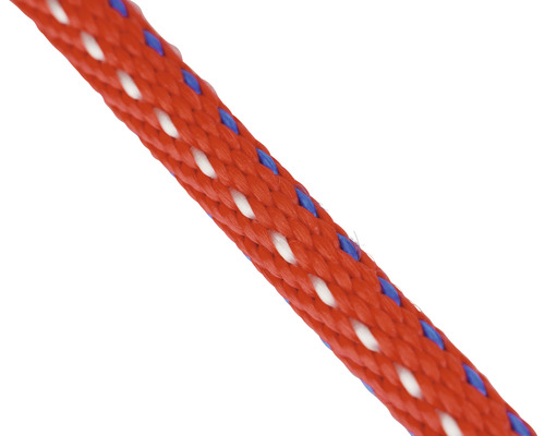 Rött, flätat polypropylenrep