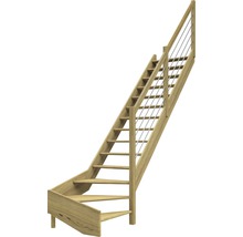 Trätrappa med räcke och rostfria stålvajrar