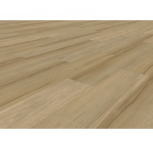 Lagt laminatgolv med träutseende