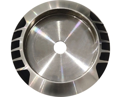 Metallisk vattenpipshuvud med centralt hål