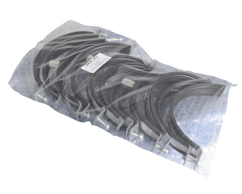 Rörklammer med gummiinsats i förpackningen