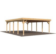 Träcarport med platt tak och flera stödjande stolpar