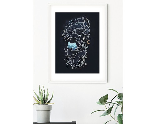 Inramad bild med en stiliserad skildring av en kvinna, omgiven av stjärnor och en halvmåne.