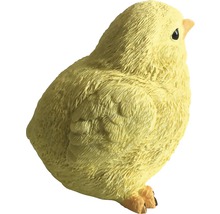 Gul kyckling som trädgårdsdekoration