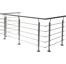 Rostfritt stålräcke med horisontella vajrar