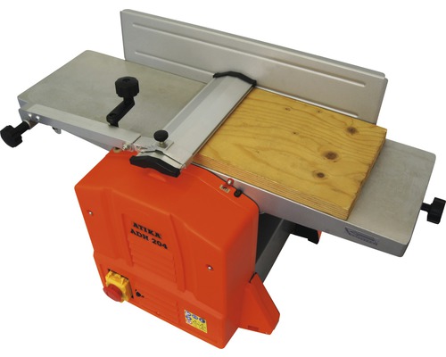 Rikthyvel och planhyvel med träbit