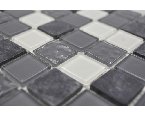 Mosaikplatta med fyrkantiga glasstenar