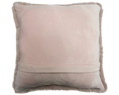 Fyrkantig kudde med kant av fuskpäls