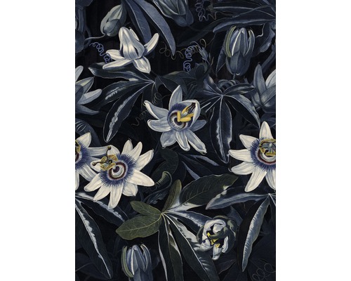 Fototapet ART FOR THE HOME Classic Chique flower passion 4 delar 200x280cm 107921 Närbild av ett mönster av passionsblommor och blad