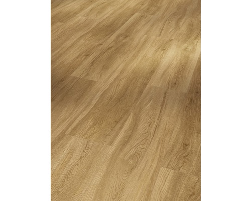 Närbild av paneler med trästruktur för golvbeläggning