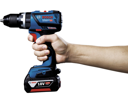 Bosch sladdlös skruvdragare i handen