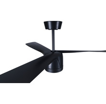 Svart takfläkt med tre blad