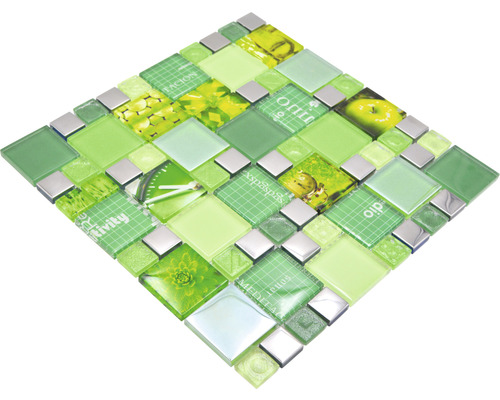 Mosaikplatta med olika gröna toner och motiv