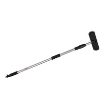 Teleskopisk tvättborste för rengöring av ytor