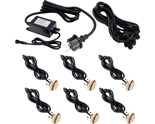 Set med sju LED-infällda spotlights med strömförsörjning och anslutningskabel