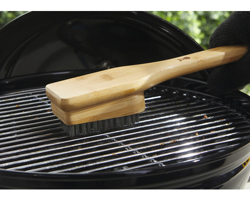 Grillborste med trähandtag rengör grillgallret